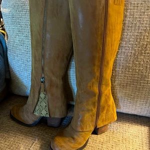 Sbicca Naveen Women’s knee heeled boots size 7 with peekaboo lace